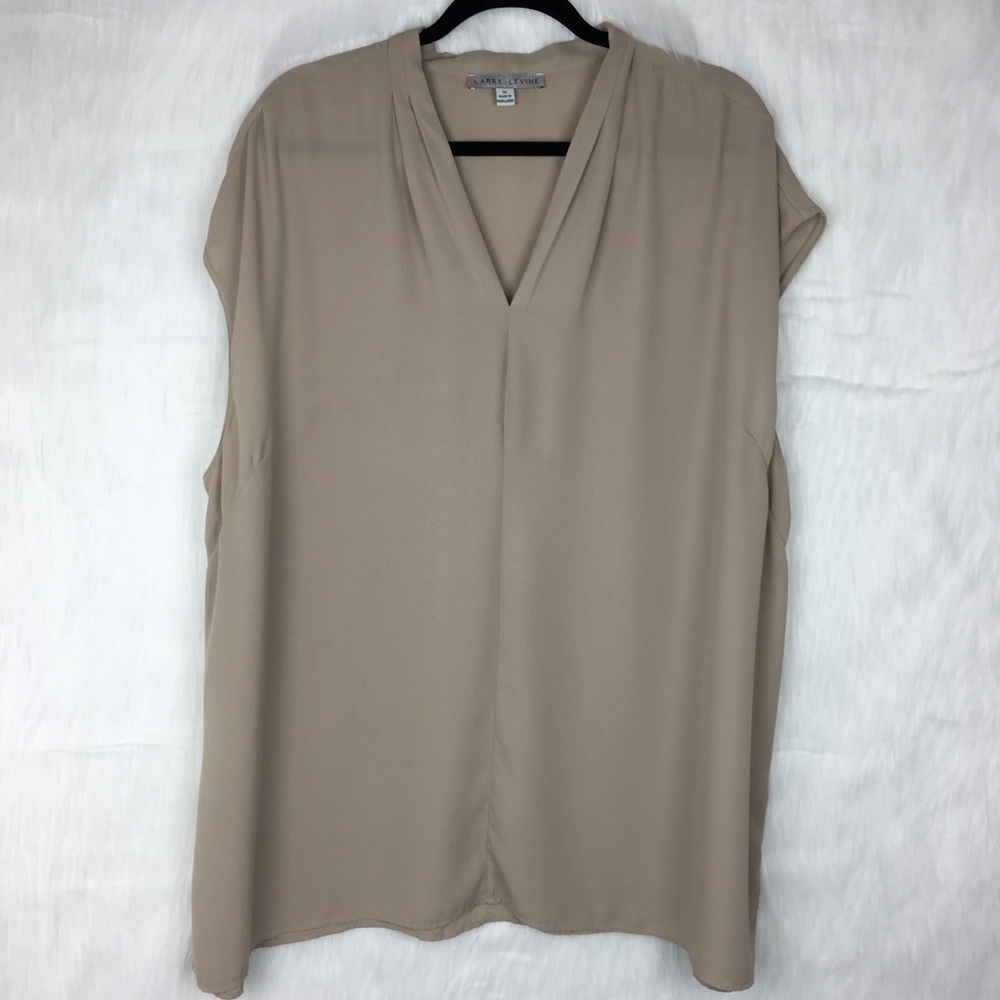 NWT Larry Levine Beige Tan Sleeveless Blouse